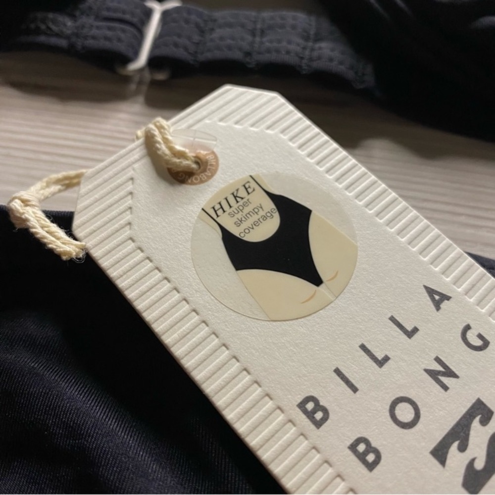 Billabong Cutout One Piece Swimsuit - Picture 7 of 13